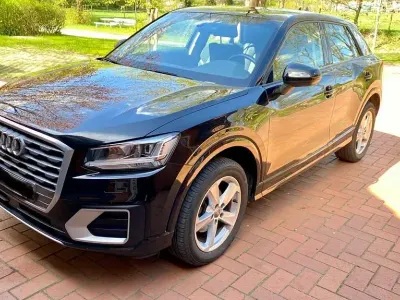 Gebraucht Audi Q2 Sport 116 PS (85 kW) 2020 Schwarz SUV