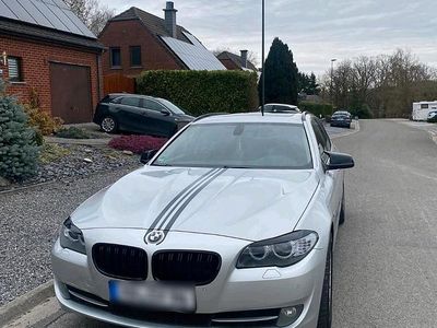 Gebraucht BMW 520 163 PS (119 kW) 2011 Grau Kombi