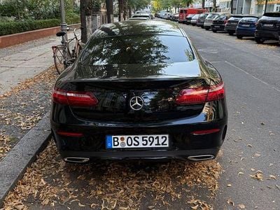 Mercedes E300