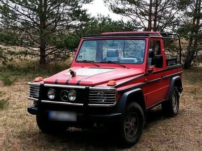 Gebraucht Mercedes G300 83 PS (61 kW) 1983 Rot SUV