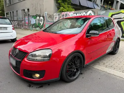 Gebraucht VW Golf V GTI 200 PS (147 kW) 2005 Rot Kleinwagen