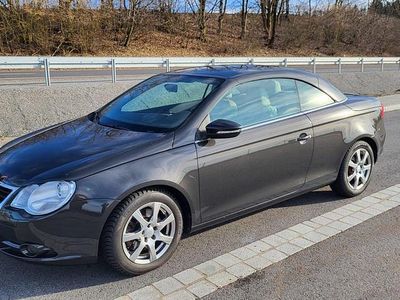 Usata VW Eos 160 CV (117 kW) 2010 Marrone Cabrio