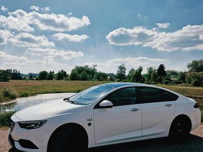 Gebraucht Opel Insignia Innovation 170 PS (125 kW) 2018 Weiß Limousine
