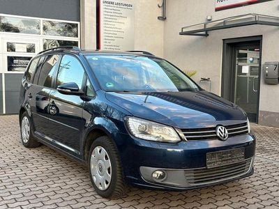Second-hand VW Touran Comfortline 105 CP (77 kW) 2011 Albastru Monovolum