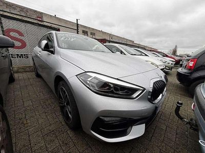Gebraucht BMW 118 Sport Line 140 PS (102 kW) 2020 Silber Kleinwagen
