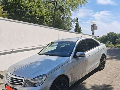 Mercedes C180