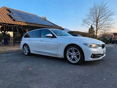 Gebraucht BMW 320 190 PS (139 kW) 2017 Weiß Kombi