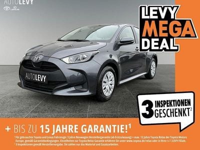 Gebraucht Toyota Yaris Comfort 72 PS (52 kW) 2023 Grey metallic Kleinwagen