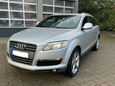 gebraucht Audi Q7 3.0 TDI Quattro 300PS/S-Line/TÜV/2 Hand/20 Zoll/Luft/AHK/