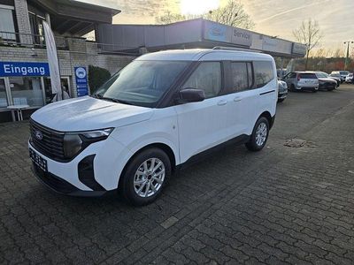 Weiß Neu 2025 Ford Tourneo Courier Titanium Van / Kleinbus | 25.970 € (Guter Preis)