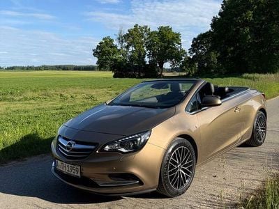 Gebraucht Opel Cascada Innovation 165 PS (121 kW) 2013 Gold Cabrio