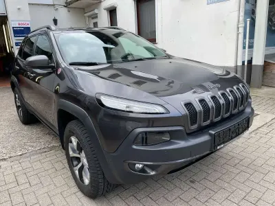 Gebraucht Jeep Cherokee Trailhawk 272 PS (200 kW) 2016 Granite crystal metallic SUV