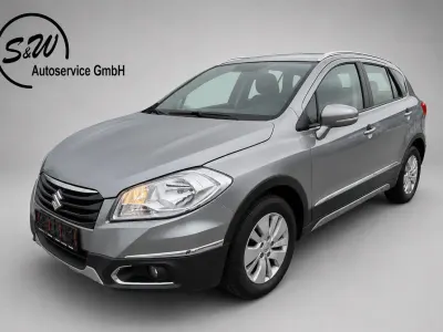 Gebraucht Suzuki SX4 Comfort 120 PS (88 kW) 2016 Grau Kleinwagen