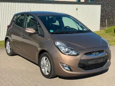 Gebraucht Hyundai ix20 Comfort 125 PS (91 kW) 2013 Kleinwagen
