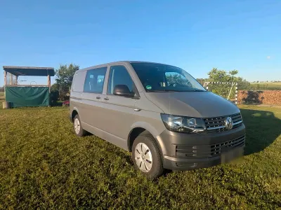 Gebraucht VW Transporter 84 PS (61 kW) 2018 Grau Van