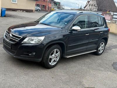 Używany VW Tiguan 140 KM (102 kW) 2008 Czarny SUV