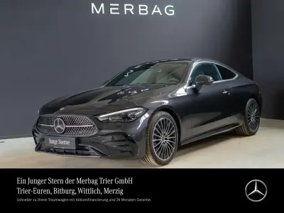 Używany Mercedes 180 AMG 170 KM (125 kW) 2025 Szary Sedan/Limuzyna