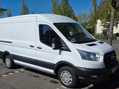 Gebraucht Ford Transit 131 PS (96 kW) 2023 Weiß Kleinwagen