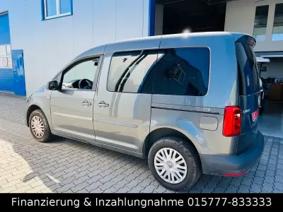 Gebraucht VW Caddy 75 PS (55 kW) 2019 Grau Van / Kleinbus
