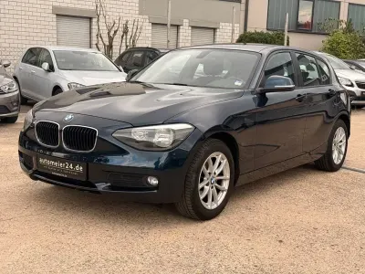 Gebraucht BMW 118 Comfort Edition 143 PS (105 kW) 2011 Blau Kleinwagen