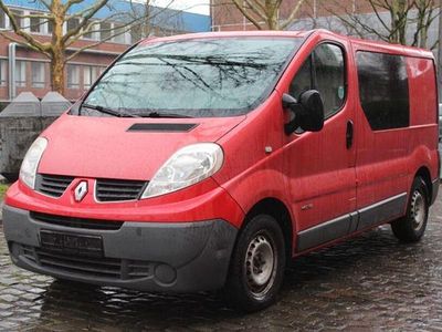 Gebraucht Renault Trafic 114 PS (83 kW) 2008 Rot Van / Kleinbus