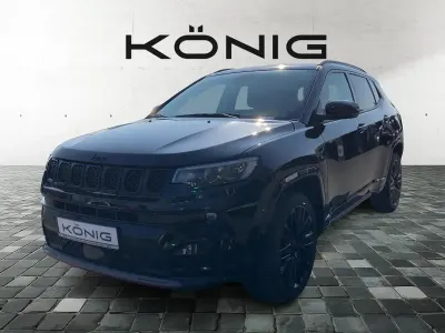 Second-hand Jeep Compass Altitude 131 CP (96 kW) 2024 Negru SUV