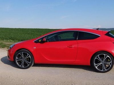 Opel Astra GTC