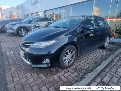 Gebraucht Toyota Auris Comfort 199 PS (146 kW) 2013 Schwarz Limousine