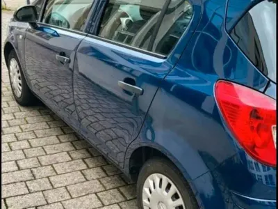 Gebraucht Opel Corsa Selection 60 PS (44 kW) 2009 Blau Kleinwagen