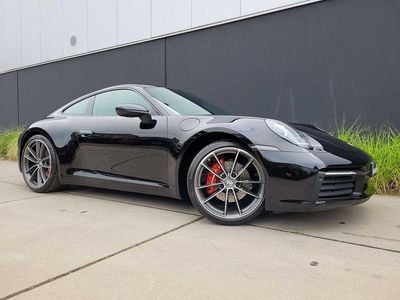 Porsche 911 Carrera