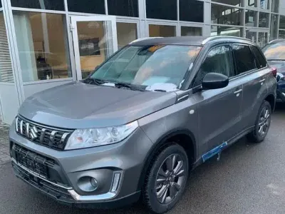 Second-hand Suzuki Vitara Comfort 140 CP (102 kW) 2019 Argintiu SUV
