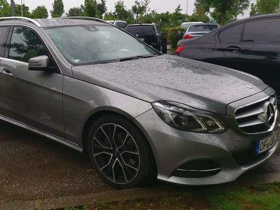 Mercedes E220
