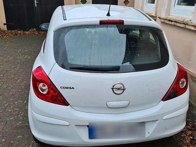 Gebraucht Opel Corsa 69 PS (50 kW) 2014 Weiß Kleinwagen