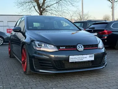 Gebraucht VW Golf VII GTI 220 PS (161 kW) 2014 Grau Limousine