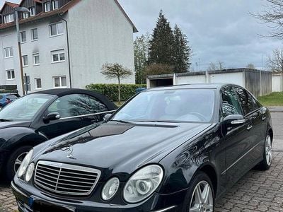Gebraucht Mercedes E320 204 PS (150 kW) 2005 Schwarz Limousine