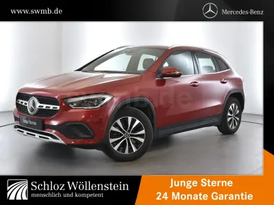 Gebraucht Mercedes GLA200 Style 163 PS (119 kW) 2022 Rot SUV