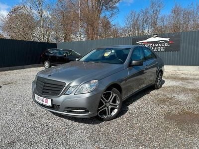 Gebraucht Mercedes E250 204 PS (150 kW) 2010 Grau Limousine