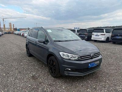 Gebraucht VW Touran Highline 150 PS (110 kW) 2022 Graukeine angabe Van / Kleinbus