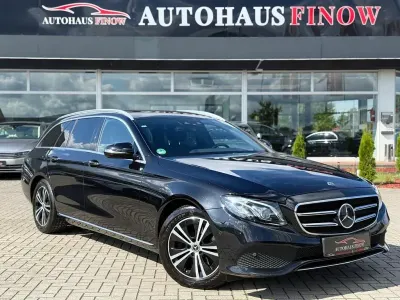 Gebraucht Mercedes E300 Avantgarde 245 PS (180 kW) 2019 Schwarz Limousine