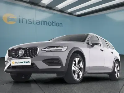 Gebraucht Volvo V60 197 PS (144 kW) 2023 Grau Kombi