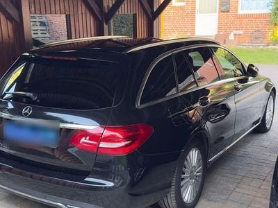 Gebraucht Mercedes C220 Exclusive 170 PS (125 kW) 2015 Schwarz Kombi