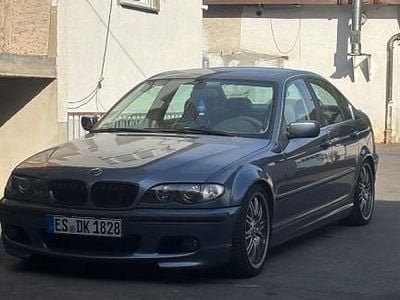 Gebraucht BMW 320 M Sport 170 PS (125 kW) 2002 Blau Limousine
