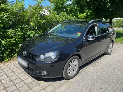 Gebraucht VW Golf VII 122 PS (89 kW) 2012 Schwarz Kombi