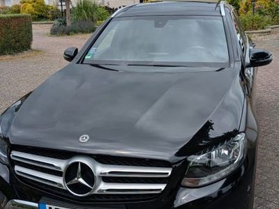 Mercedes GLC300
