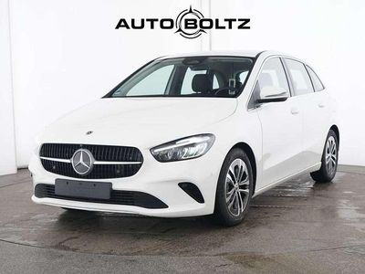 Gebraucht Mercedes B200 Progressive 163 PS (119 kW) 2024 Polarweiss Van / Kleinbus