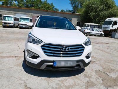Hyundai Grand Santa Fe