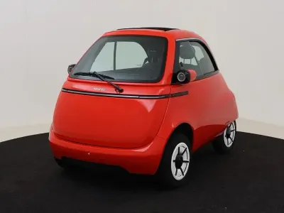 Occasion Micro Microlino L7e 14 kW (20 ch) 2024 Rouge Citadine