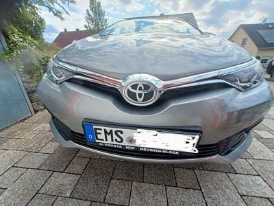Toyota Auris Touring Sports