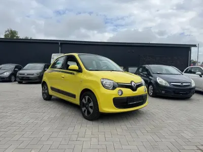 Używany Renault Twingo Dynamique 71 KM (52 kW) 2015 Żółty Hatchback