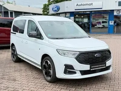 Gebraucht Ford Tourneo Connect Sport 122 PS (89 kW) 2024 Weiß Van / Kleinbus